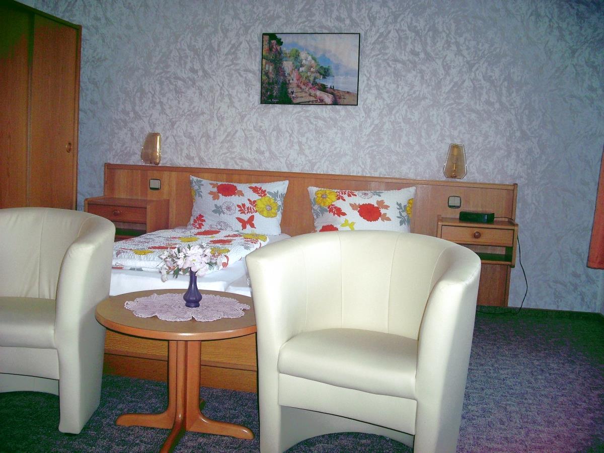Hotel Pension Am Kurmittelhaus Bad Grund Eksteriør bilde
